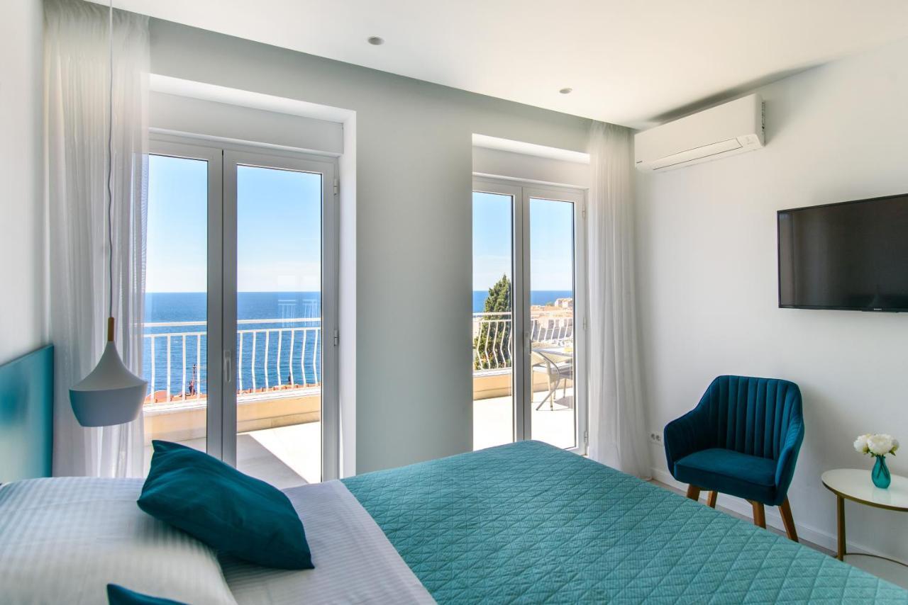 Leoni * Dubrovnik