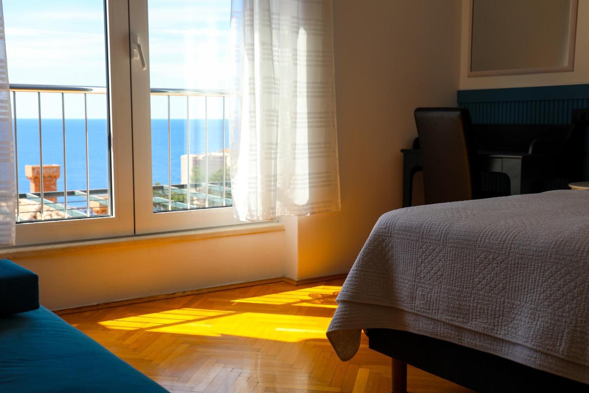 Leoni * Dubrovnik